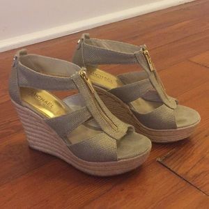 Michael Kors Tan Gold 4” Wedges - Size 6.5
